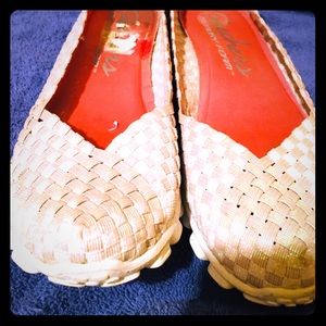 Sparkle Skechers lightweight